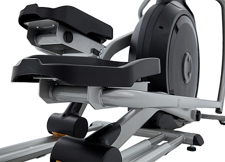 Эллиптический тренажер SPIRIT XE795